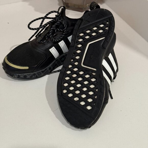 Adidas Originals NMD V3 Black White Gold Kids Running Shoes Sneakers - Picture 6 of 9